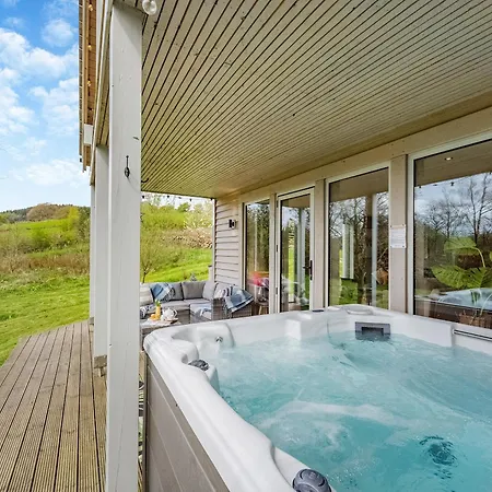 Holiday home Silver Birch *